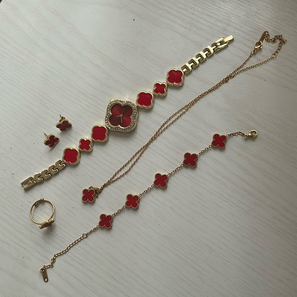 Louis Vuitton flower jewelry